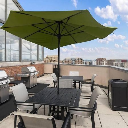 Incredible Apartment With Rooftop In Pentagon City Arlington Exterior foto